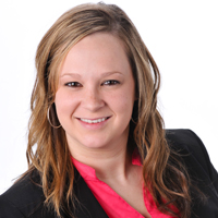photo of Lindsey Rettenmeier